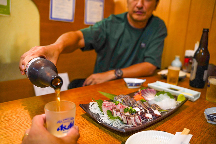 牛深で獲れたキビナゴ、タコ、ハガツオ、アカイカの刺し身
