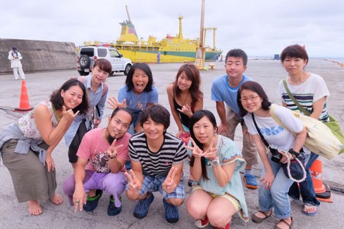 うみカメラマン・むらいさちと行く御蔵島ツアー2014年の様子