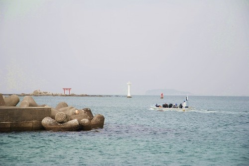 葉山ボートポイント「裕次郎灯台」