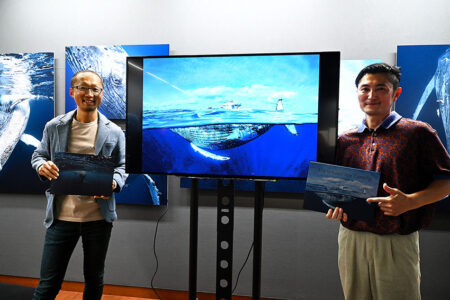 【トークイベント】上出俊作×岡田裕介　2人の写真家が語る「ザトウクジラを撮る」ことの意味