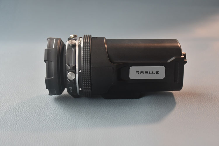 水中ライト「SYSTEM02 Tricolor」