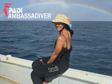 PADIが2026年AmbassaDiverを発表、日本はマンタ研究者・尾崎里佳子氏に決定
